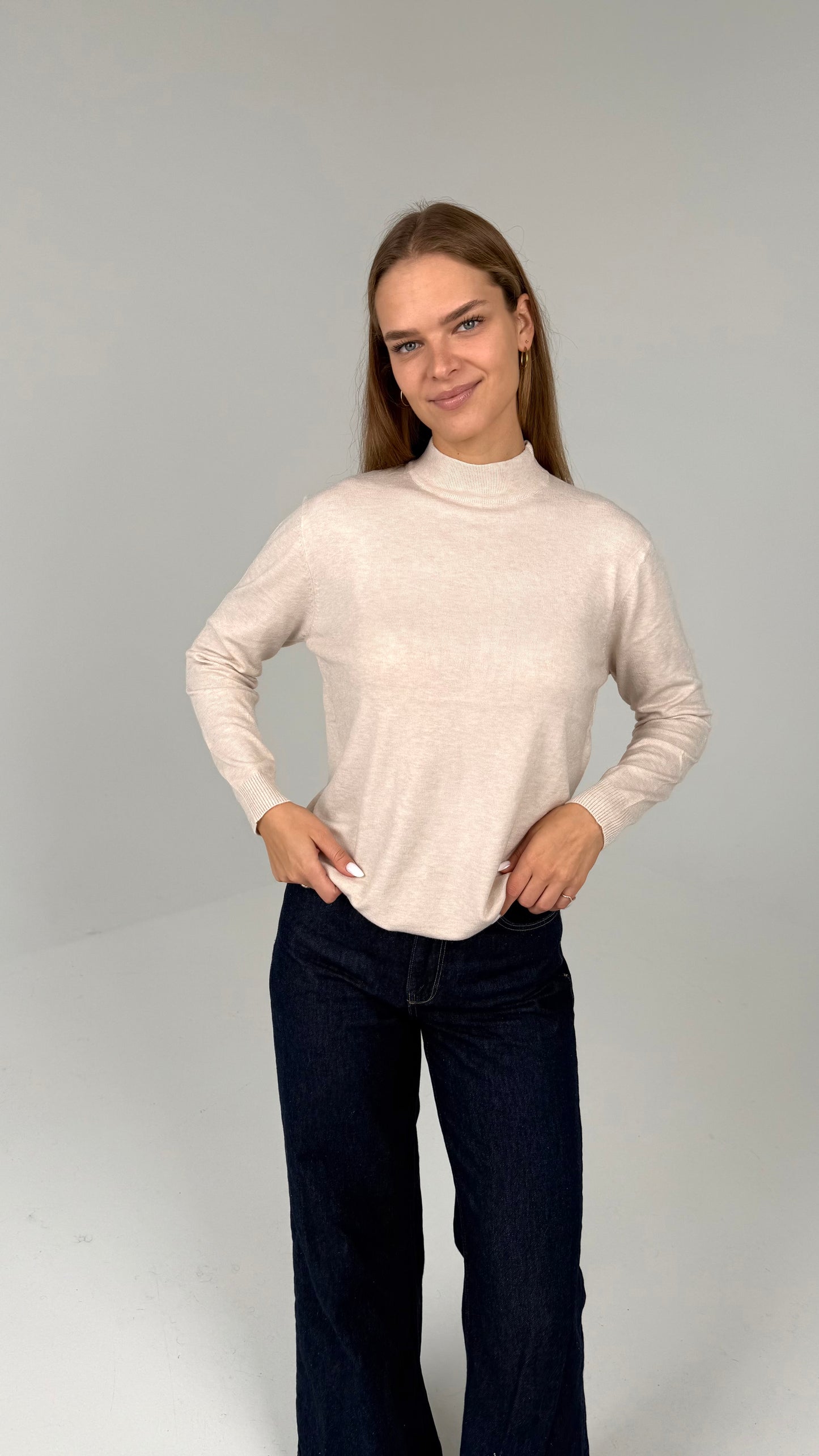 Viskozinis golfas. Šviesiai rusvas