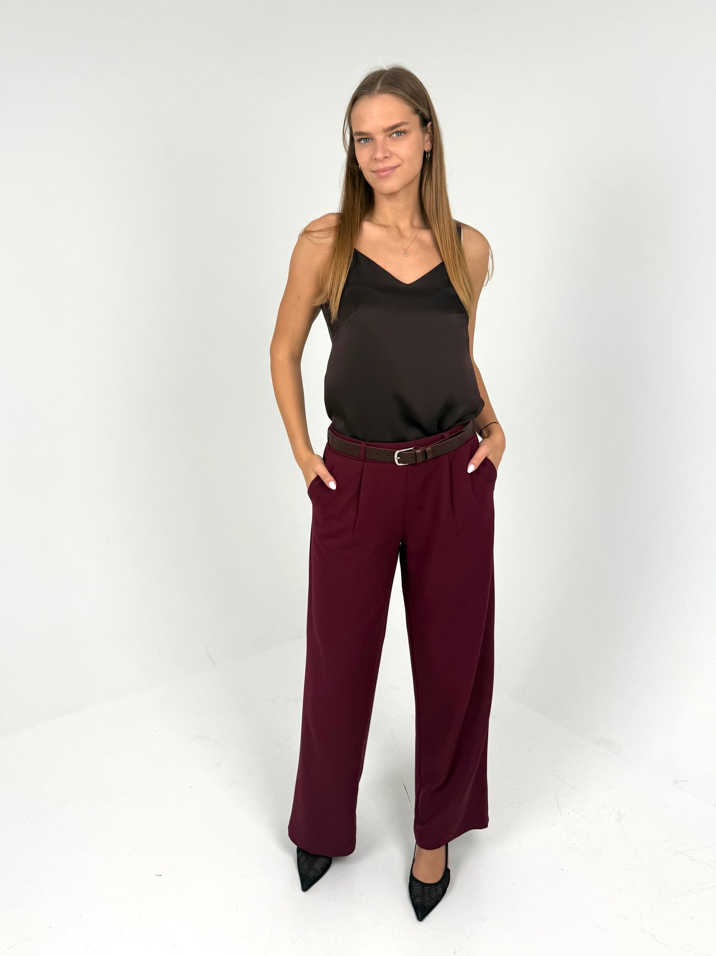 Storesnės MEGA laisvo kritimo kelnės. Bordo