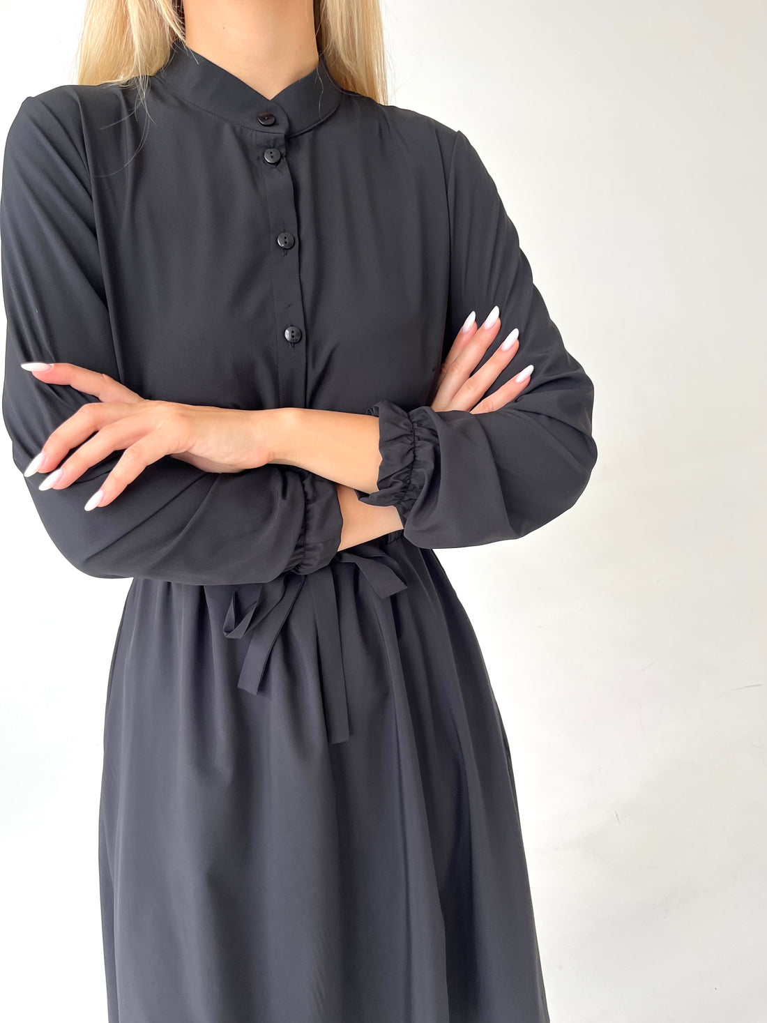 SUKNELĖ "CLASSIC" JUODA