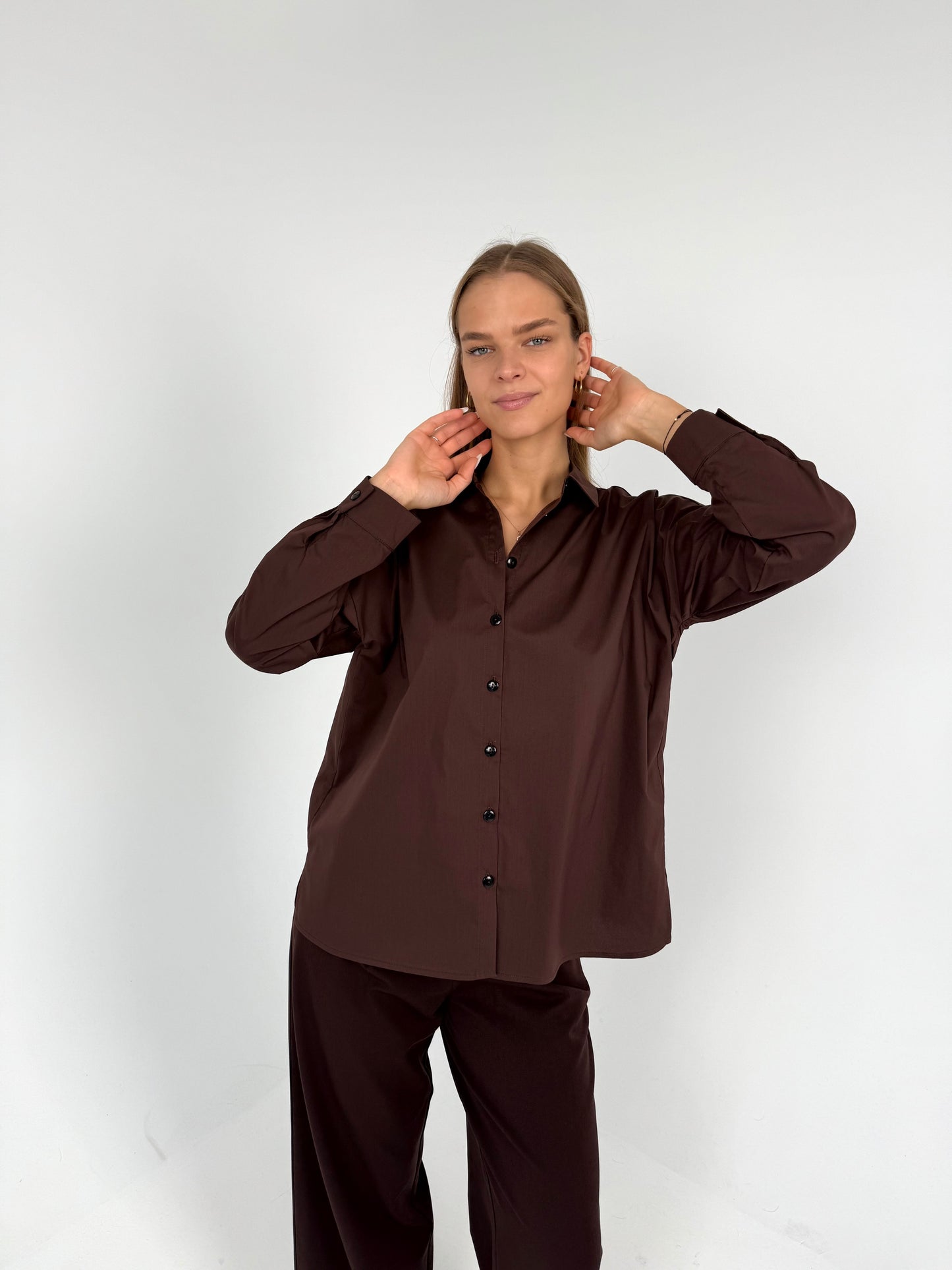 PREMIUM medvilniniai marškiniai. Šokoladas