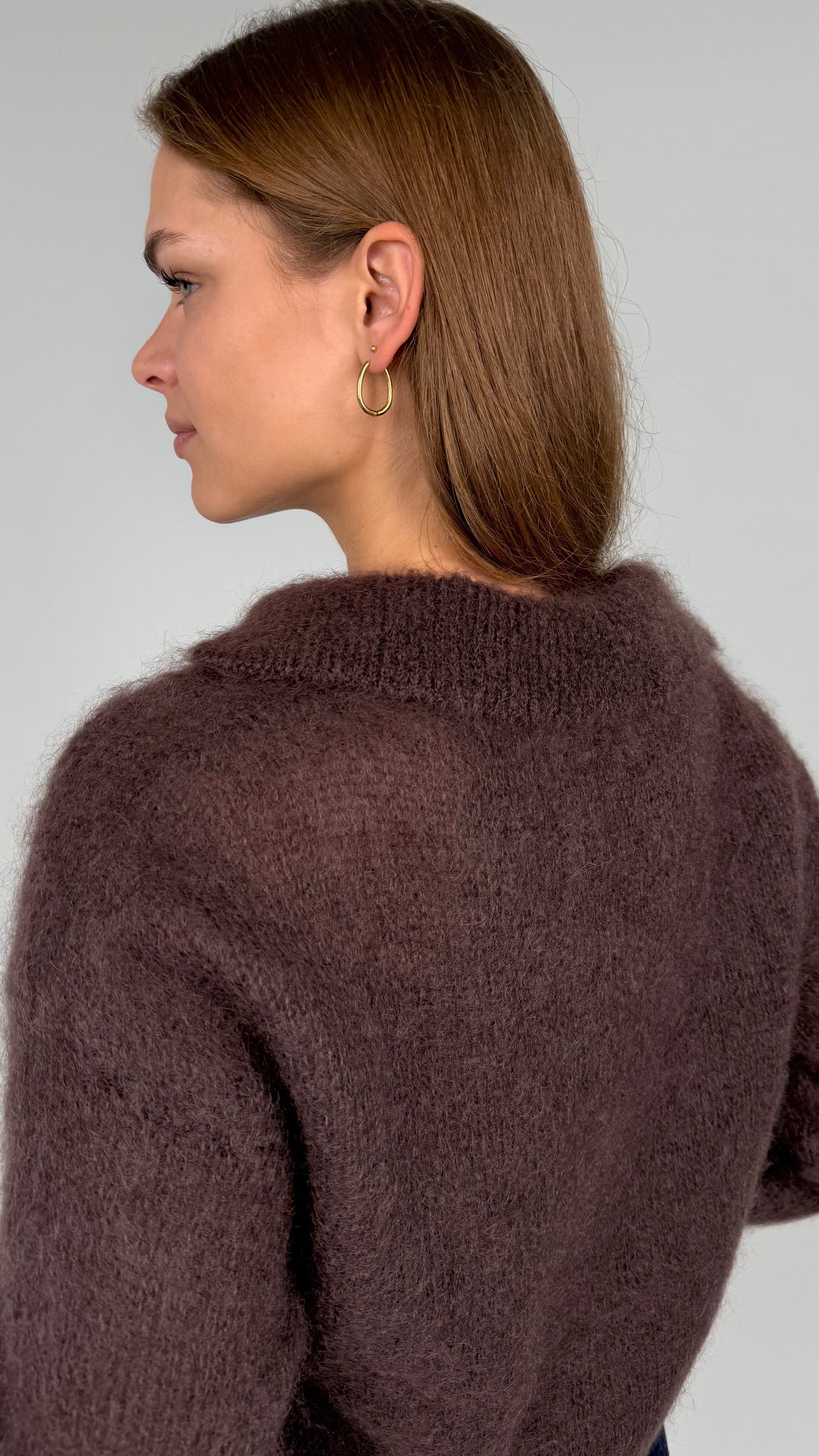 Kid moheros megztukas. Šokoladas